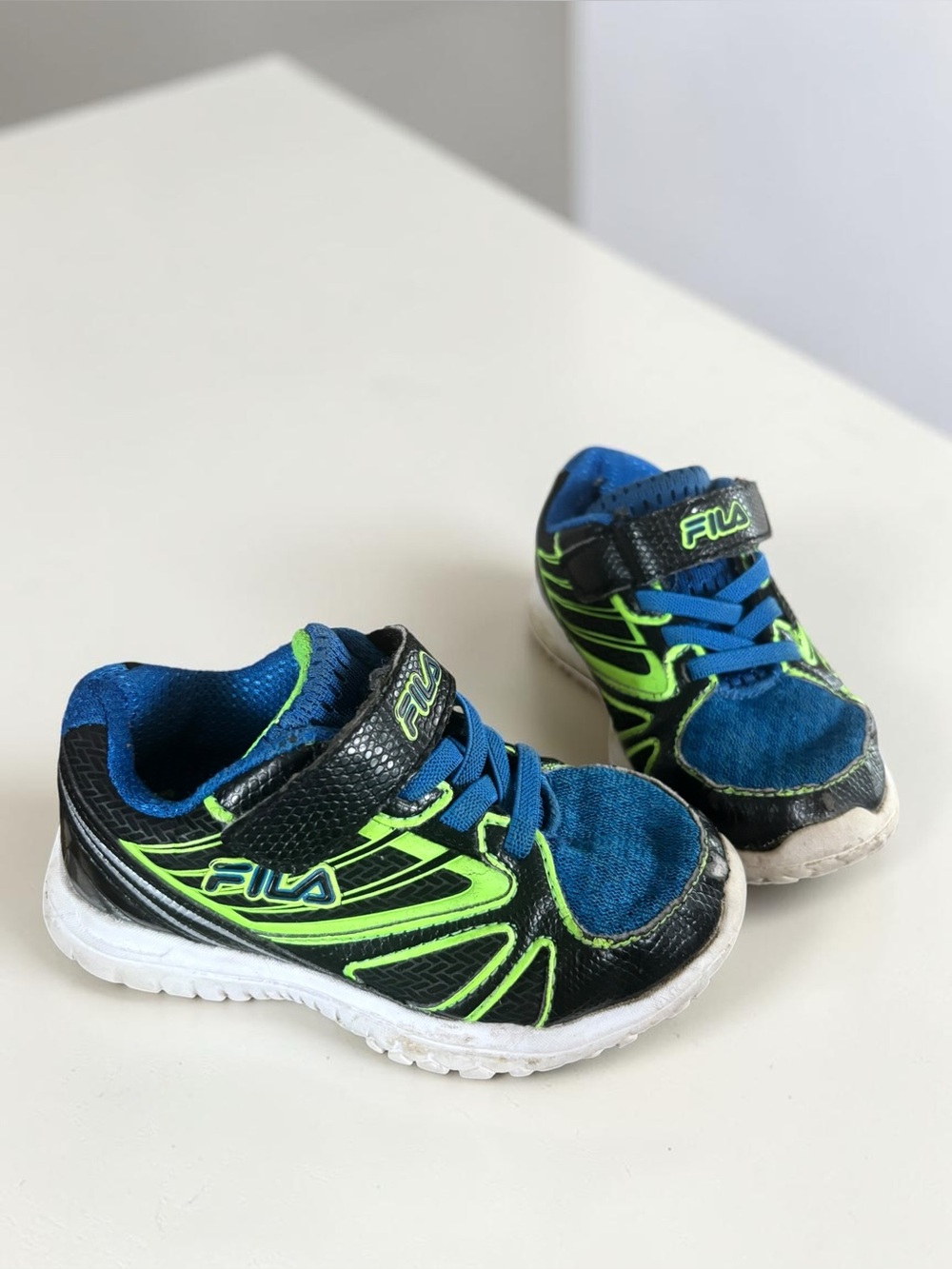 Fila Toddler Sneakers Size 8 Blue Green Athletic Shoes Gift